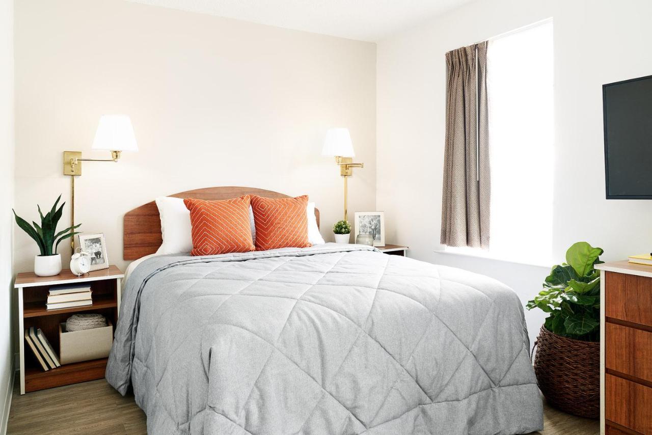 Intown Suites Extended Stay North Charleston Sc - Rivers Ave Eksteriør billede